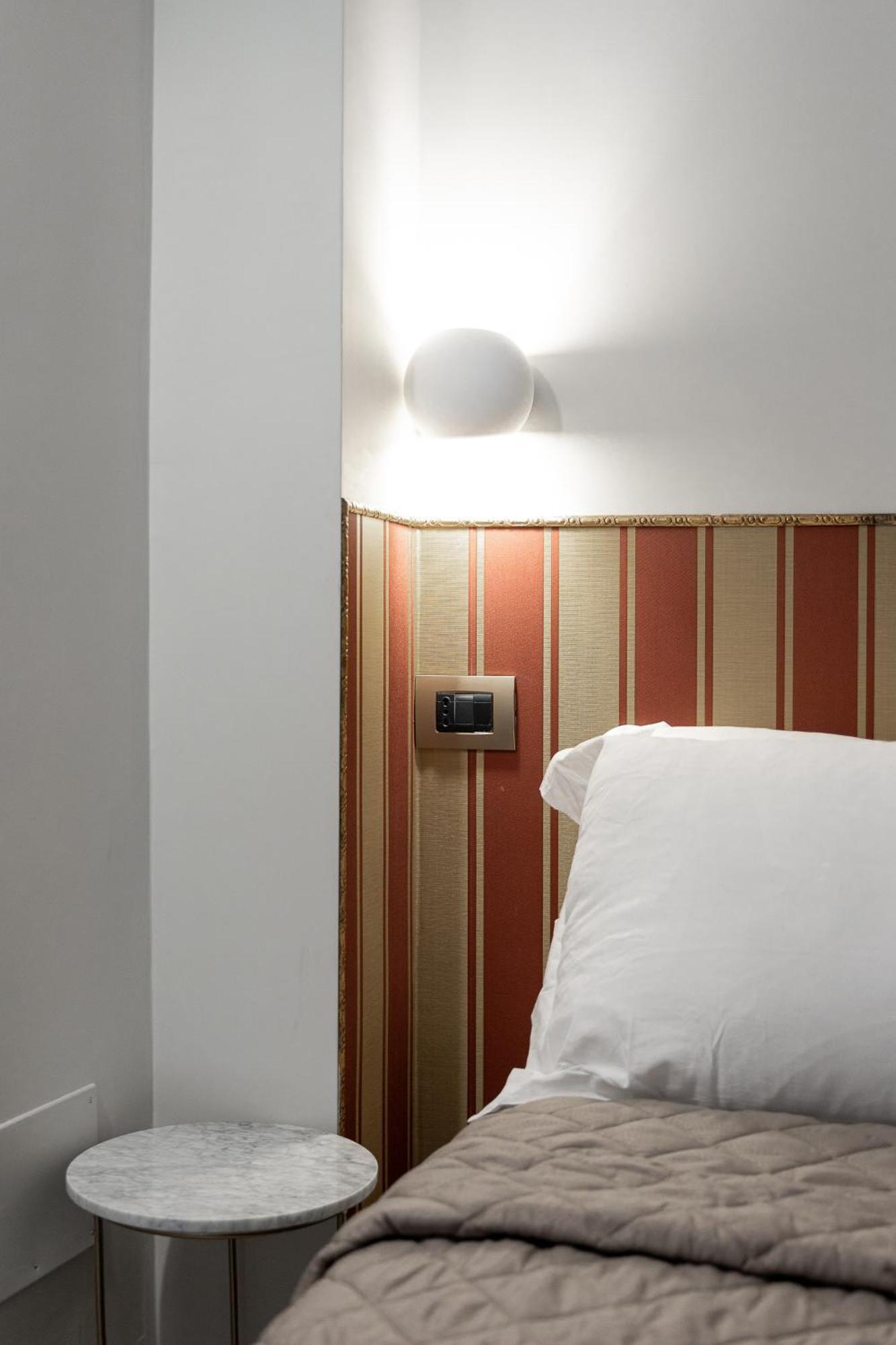 Hotel Dimora Cardinal Moroni Roma Esterno foto